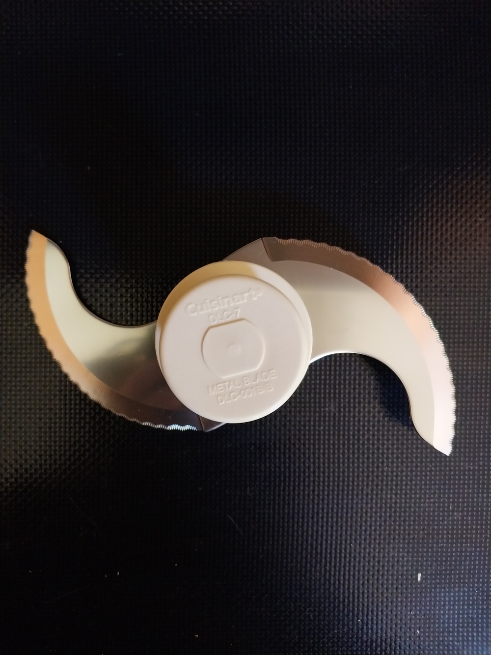 Cuisinart Stainless Steel Dual Serrated S-Blade with White Hub